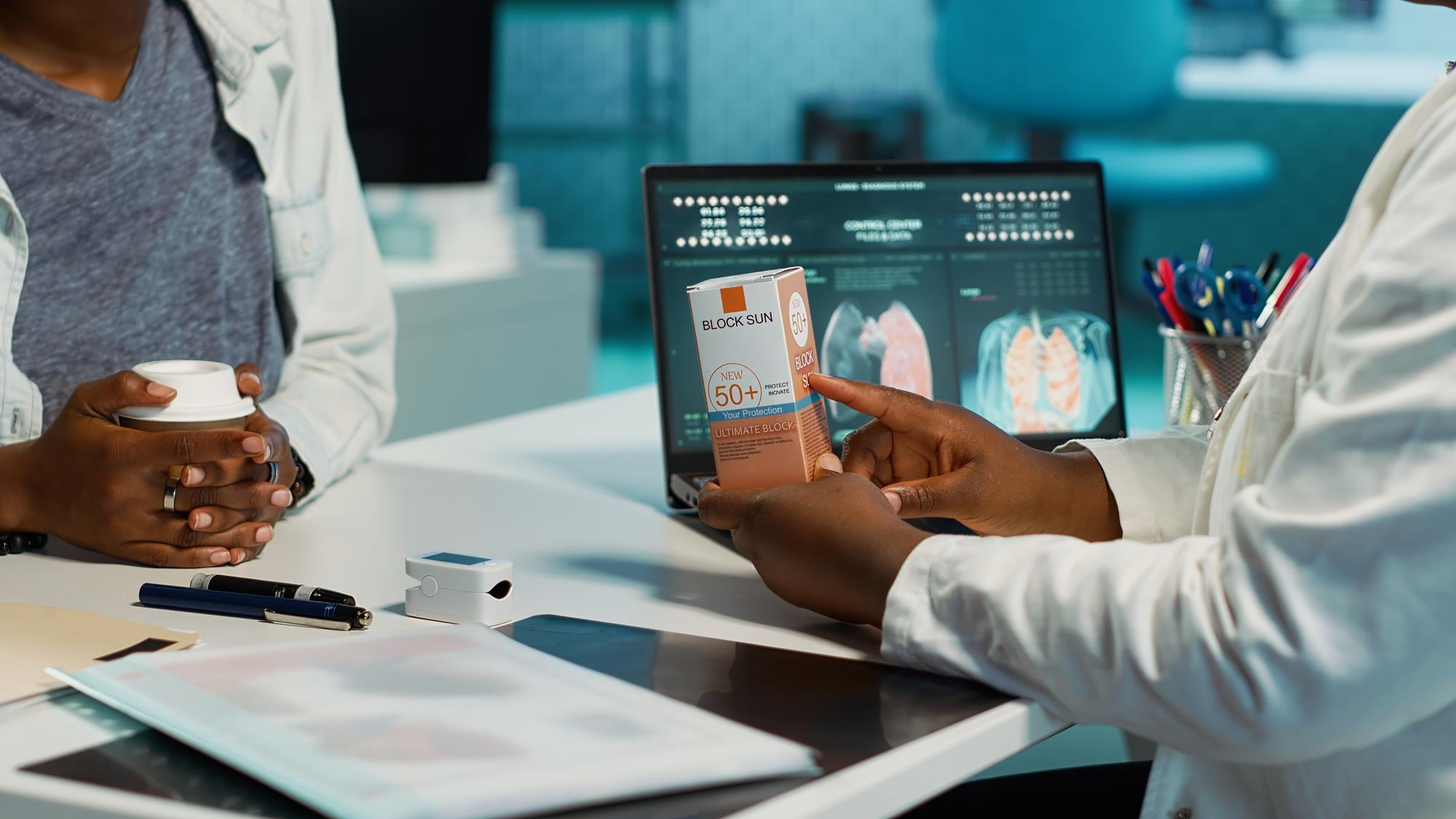 Marketing digital para clínicas: Cómo posicionar tu marca en Santiago de forma efectiva